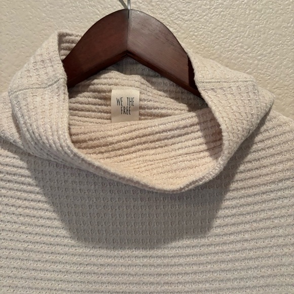 We The Free Oversized Waffle Knit Top, XS, Cream,Boho School Work Casual Weekend - Picture 2 of 9